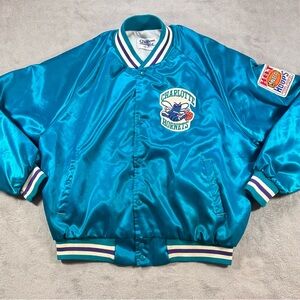 Rare Vintage 90’s Charlotte Hornets Chalk Line Satin Jacket Size XL Spellout 🔥